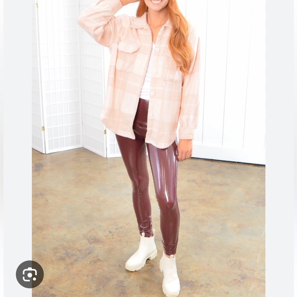 NEW NWT SPANX, Faux Patent Leather Leggings color Ruby, size L - Picture 1 of 11